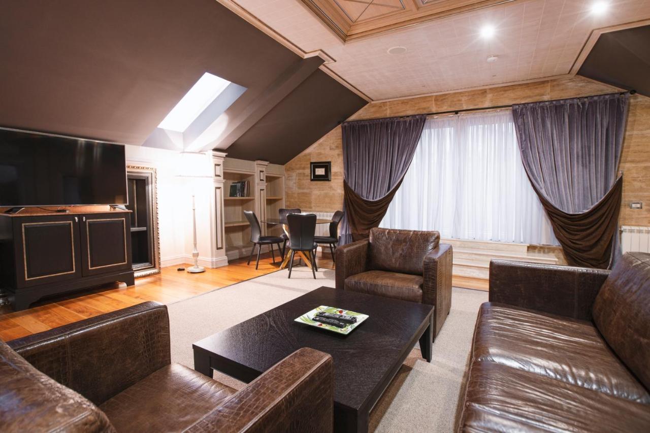Eclat Luxury Hotel Belgrado Buitenkant foto